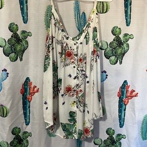 Torrid floral blouse